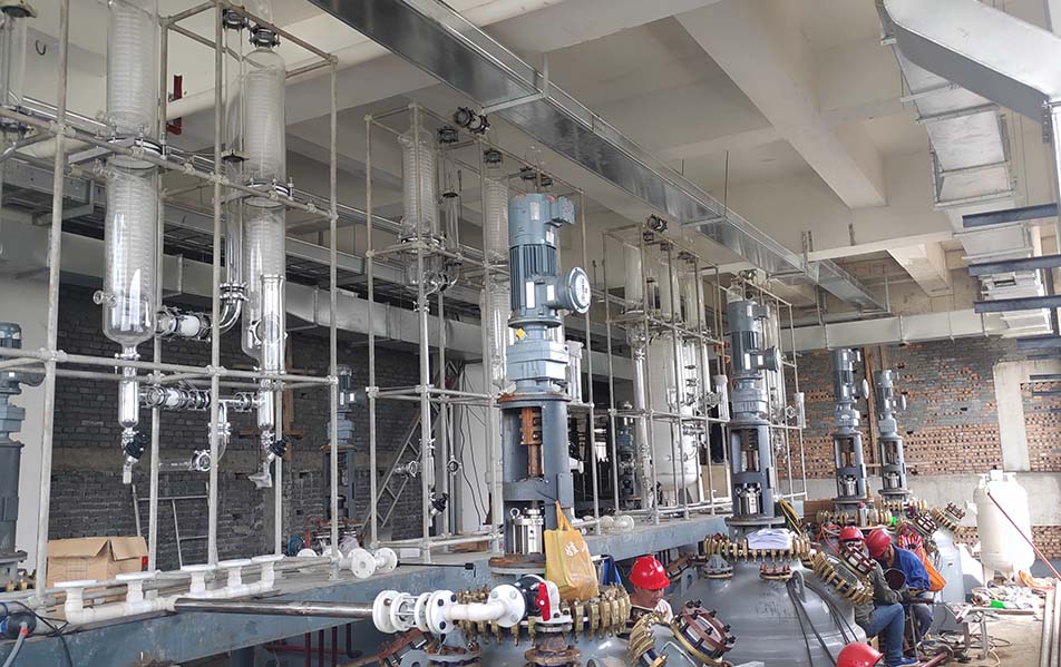 glass-lined reactors and coil condensers