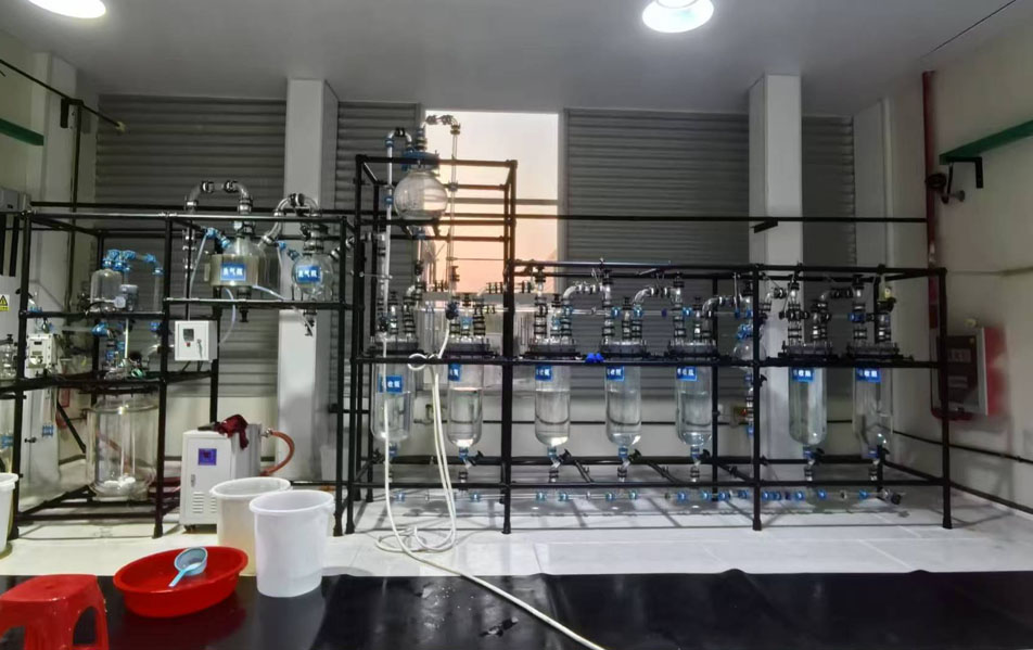 Glass Reactor for Ruthenium Trichloride Production
